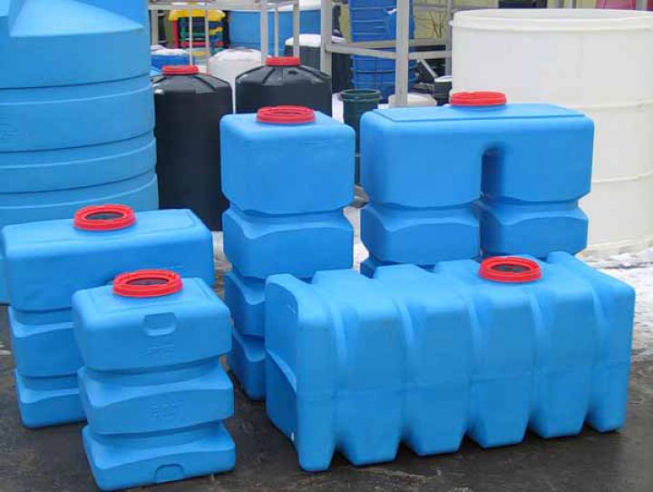Баки для воды магазин. Бак для воды 3000 литров пластиковый. Бак для воды пластиковый прямоугольный. Емкость 3000 литров пластиковая прямоугольная. Ёмкости пластиковые для хранения жидкостей.